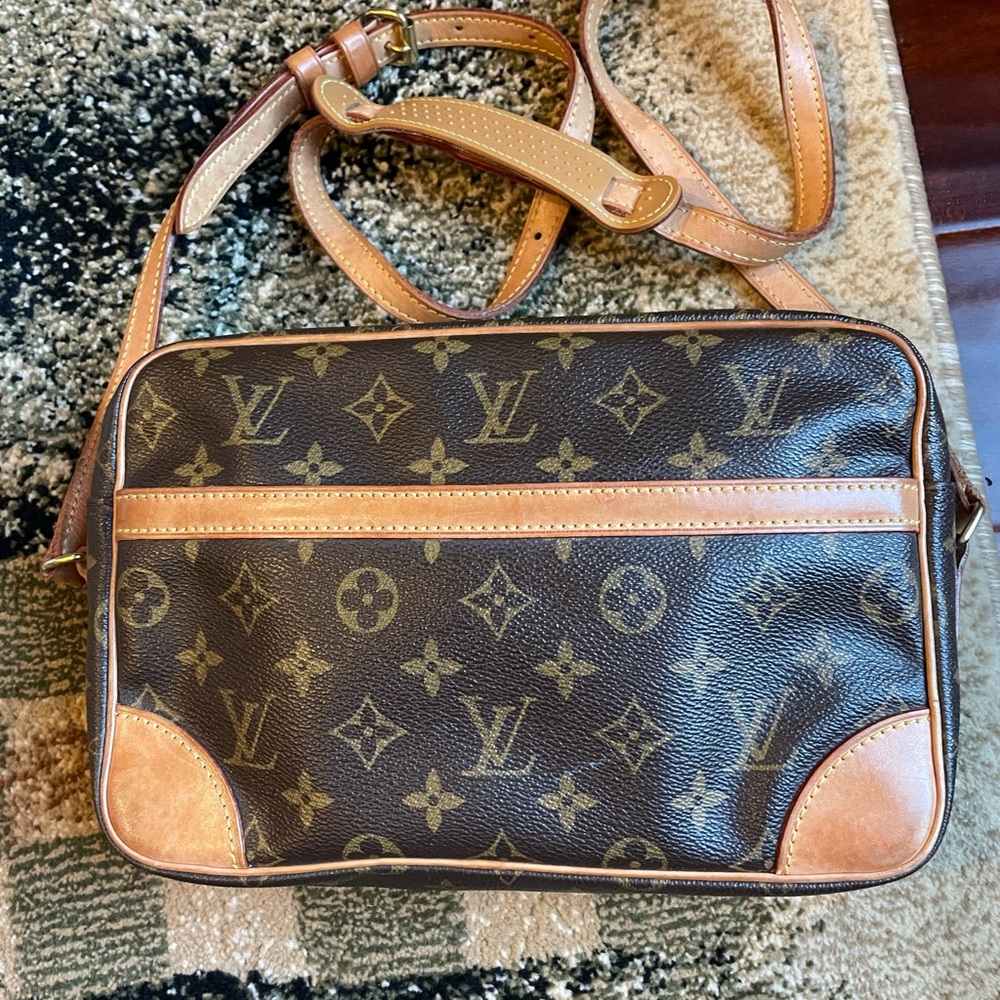 Authentic Louis Vuitton Trocadero Bag